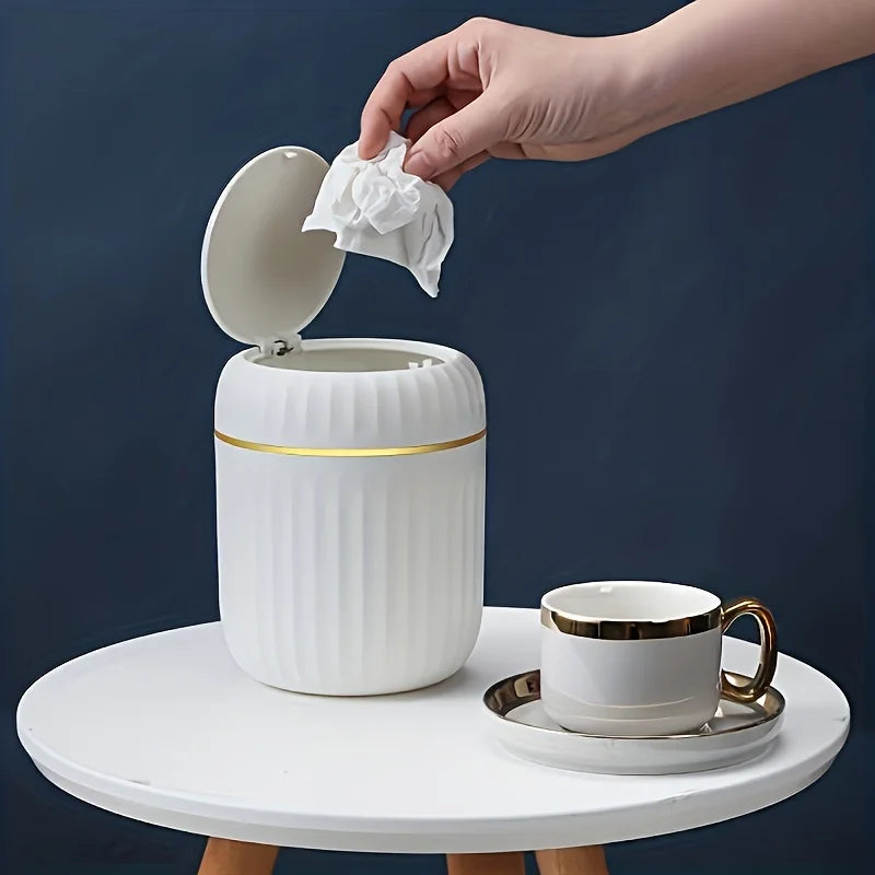 Mini Desktop Trash Can with Lid Garbage Waste Bin Organizer Bedroom